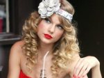 $taylor-swift_b5add2fb.jpg