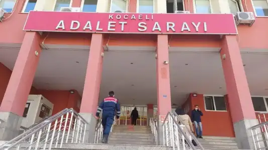 kocaeli_adalet_sarayi_baldiz.webp