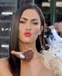 $megan-fox-blows-a-kiss.jpg