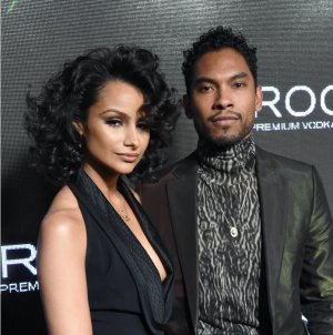 Miguel ve Nazanin Mandi.jpg