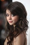 $600full-sarah-hyland.jpg