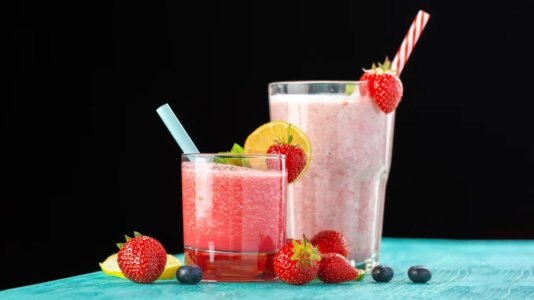 Kahvaltı İçin 3 Kolay Smoothie Tarifi