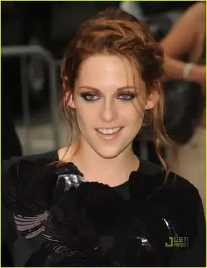 $kristen-stewart-4.webp