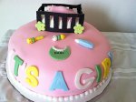 $girl-baby-shower-cake.jpg