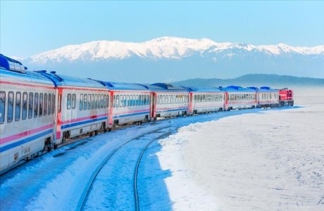 dogu-ekspresi-kars-rail-tren.jpg