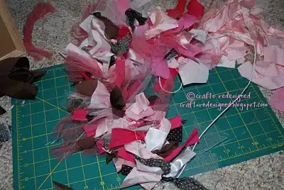$Half Wreath.webp