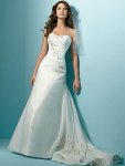 $Alfred-Angelo-Wedding-Dresses-20112.jpg