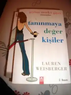 $lauren weisberger tan&#305;nmaya de&#287;er ki&#351;iler.jpg