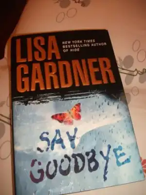 $lisa gardner say goodbye.jpg