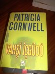 $patricia cornwell vah&#351;i i&#231;g&#252;d&#252;.jpg