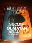 $robert ludlum ge&#231;mi&#351;i olmayan adam.jpg