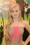 $The-ParaNorman-Movie-Premiere-sierra-mccormick-olive-31870865-832-1222.jpg