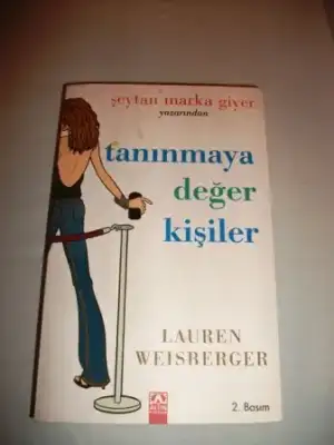 $lauren weisberger tan&#305;nmaya de&#287;er ki&#351;iler.jpg