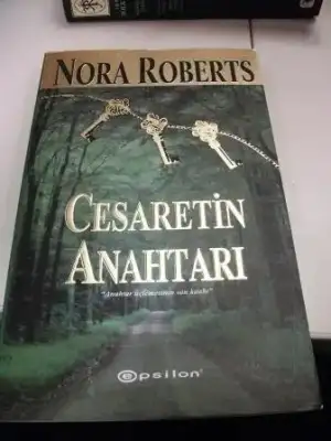 $nora roberts cesaretin anahtar&#305;.jpg