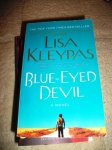 $lisa kleypas blue eyed devil.jpg