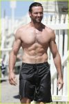 $Hugh-s-beach-body-hugh-jackman-4638313-816-1222.jpg