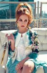 $meryem-uzerli-181912l.jpg