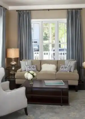 $traditional-living-room-21.webp