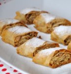 $baklava-yufkasindan-tahinli-kurabiye.jpg