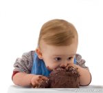 $baby-eating-cake.jpg