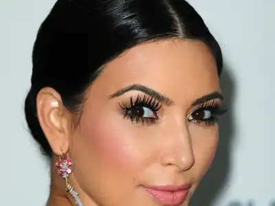 $its-a-little-unfair-to-compare-payscale-to-kim-kardashian.webp