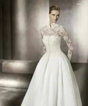 $Lace-Wedding-Dress-with-Long-Sleeves (1).webp