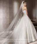 $pronovias-alcanar_02.jpg