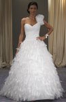 $tiffany_ines_di_santo_wedding_dress_primary.jpg