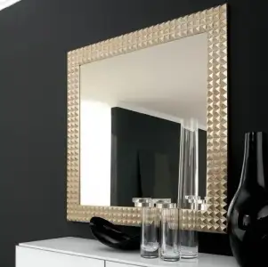 $wall-mirror.webp
