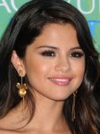 $selena-gomez-makeup-2011-teens-choice-awards.jpg