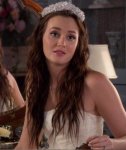 $leighton-meester-blair-waldorf-wedding-tiara.jpg