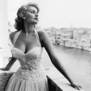 $sophia-loren_49624.webp