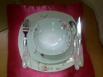 $04052011641.webp