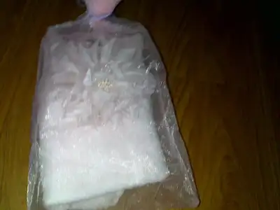 $20042011530.webp