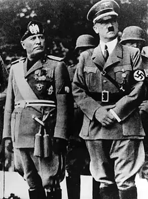 $447px-Benito_Mussolini_and_Adolf_Hitler.webp