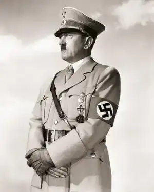 $482px-Adolf_Hitler_cph_3a48970.webp