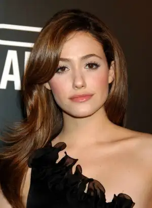 emmy-rossum-967307-2550x3475.webp